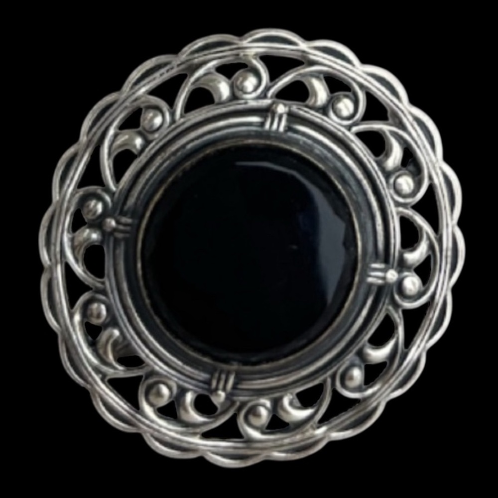 Vintage Sterling Silver Brooch Pin Black Onyx Gemstone Ornate Scrolled Filigree